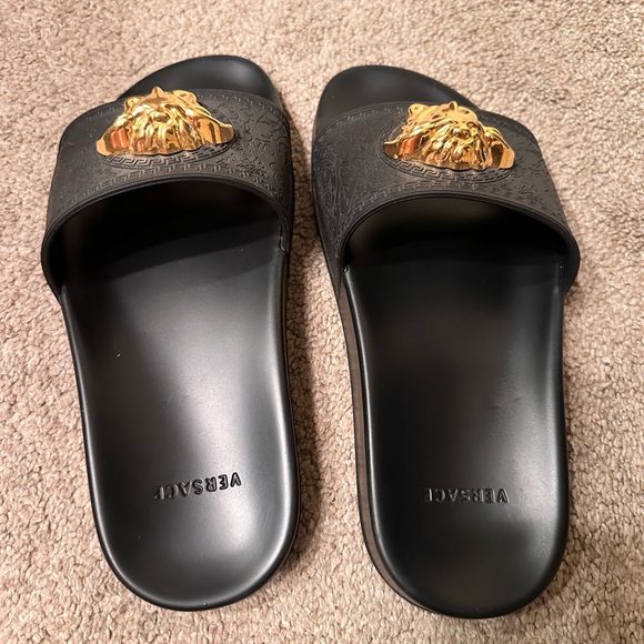 Versace Women Medusa Slides size 36 - Picture 9 of 11